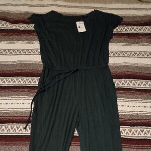 PRETTYGARDEN Women's Loose Solid off Shoulder. Jumpsuit. Size L